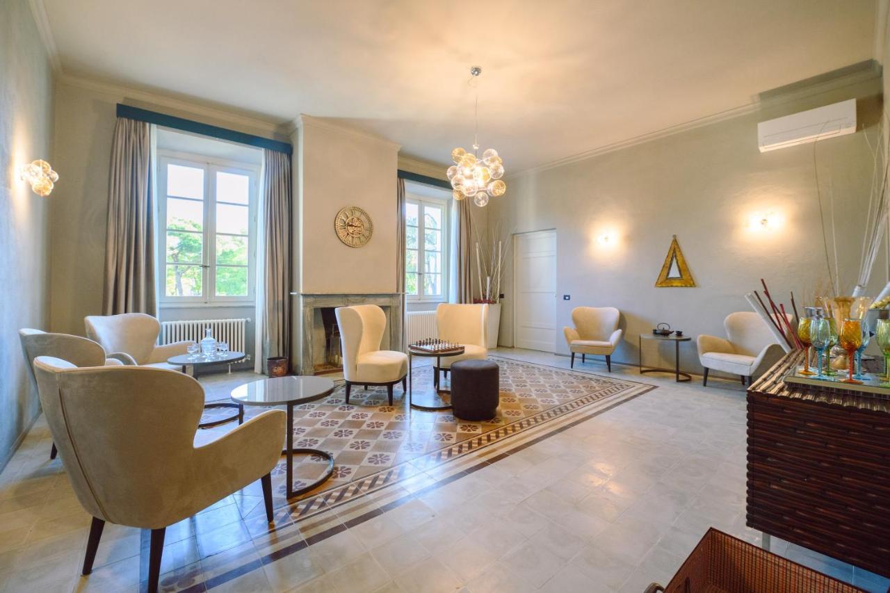 Palazzo Froussard B&B And Living 루카 외부 사진